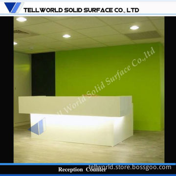 Tw White Gloss Artificial Stone Office LED Reception Desk (MART-070)